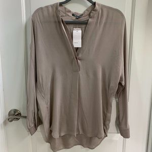 NWT Vince Silk V-Neck Flowy Blouse, Sz XS